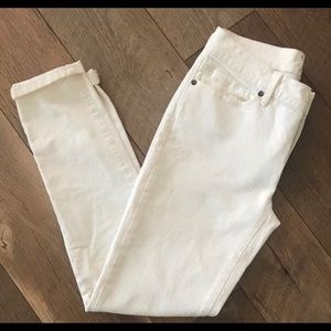 Lou and Grey white slouchy skinny jeans